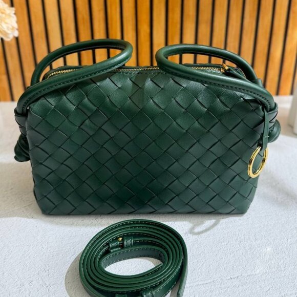 Artisan Weave™ – The Art of Texture - Picture 1 of 14